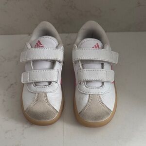 Adidas Kids White and Beige Sneakers